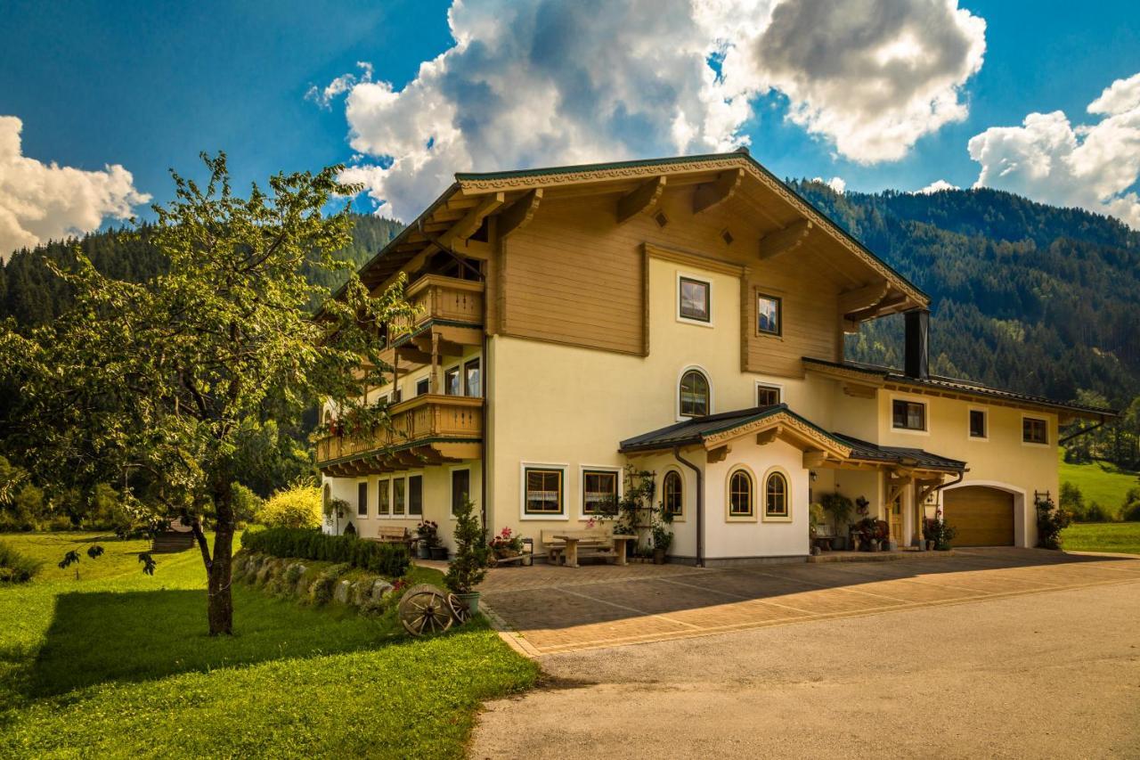 Bio-Bauernhof Obertrattenbachhof Neukirchen am Großvenediger Extérieur photo